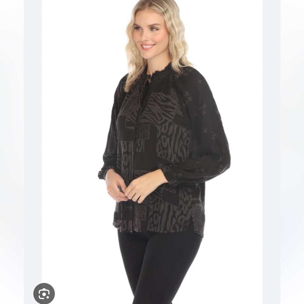 Johnny Was Molli Embroidered Black Long Sleeve Blouse size M